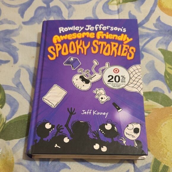 Rowley Jefferson's Awesome Friendly Spooky Stories Book - Picture 2 of 16